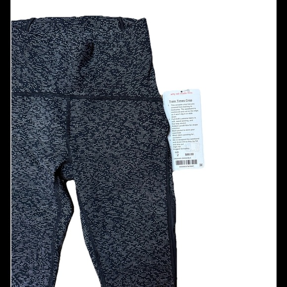 Lululemon Train Times Crop 17” Leggings Sz 2 Soundwave White Black/Black NWT - Picture 7 of 9
